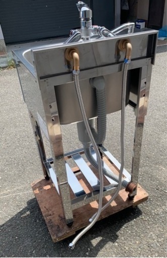 美品 業務用 1槽シンク 蛇口付き 幅450×奥450×高さ800+90(mm) 流し台 一層 一槽 キッチン 手洗い場 厨房機器 店舗用品 1層シンク 大阪発