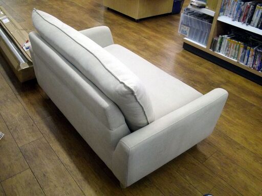 2人掛けソファ ファブリック アイボリー 幅131×奥75×高72㎝ 長椅子