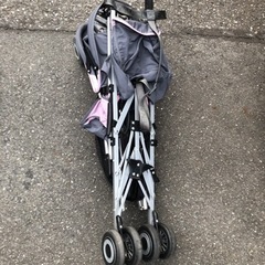 取引中　マクラーレン　クエスト　B型ベビーカーの画像