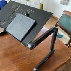 ラップトップPC用折り畳み台