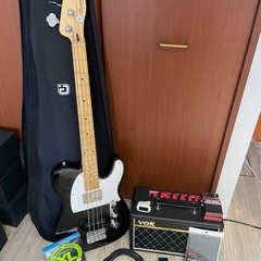 【値下げ】生産終了品 squier テレキャスターベース　ギグバ...