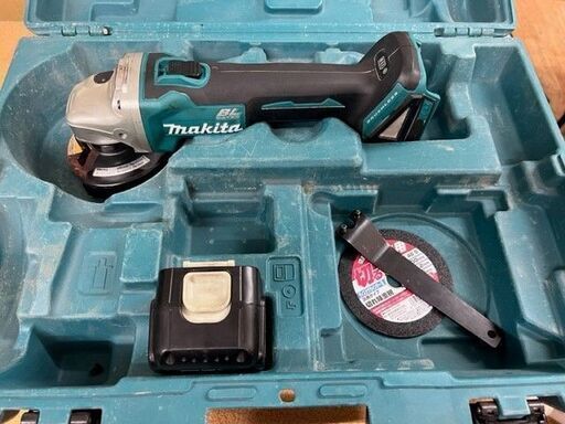 マキタ 充電式ディスクグラインダ 14.4V ケース付き GA403DN 充電器無 USED品現状にて 引取のみ！