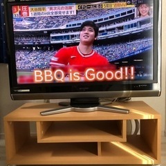 テレビ　2008年製　テレビ台とテレビ電源コンセントとテレビ線付き