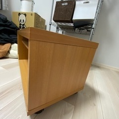 テレビ台の画像