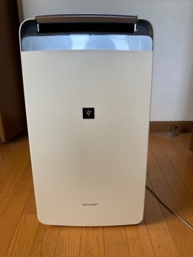【決まりました】SHARP 衣類乾燥　除湿機　CV-L180