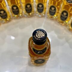 【愛品館八千代店】サントリーウイスキー　味わい旨口　ミニボトル50ml×9本セットの画像