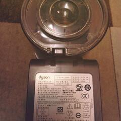 ダイソン　DC61 コードレスクリーナー　の画像