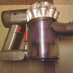 ダイソン　DC61 コードレスクリーナー　の画像