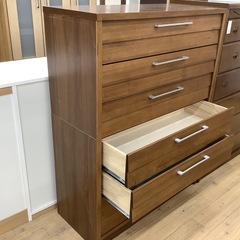 ブラウン6段チェストのご紹介です！！！！