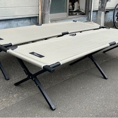 お引取り限定 美品 FIELDOOR アウトドアコット キャンプベッド ベンチ 2個セット カーキの画像
