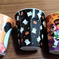 プラスチックのコップ(3個)