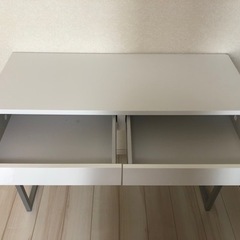 LOWYA テーブル　白　【最終値下げ】の画像