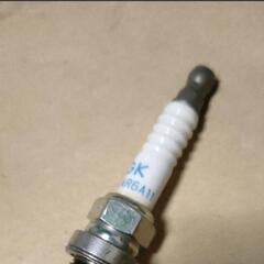 NGK イリジウムプラグ 中古 日本特殊陶業 の画像