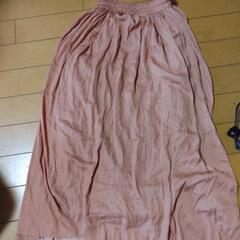 ユニクロ　スカート差し上げます