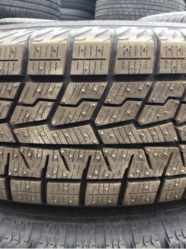 ほぼ新品 超バリ溝 165/65R15 ヨコハマ スタッドレスタイヤ 1本