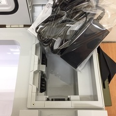 マキタ 充電式保冷温庫 CW001GZ 20L 未使用品 F23-01の画像