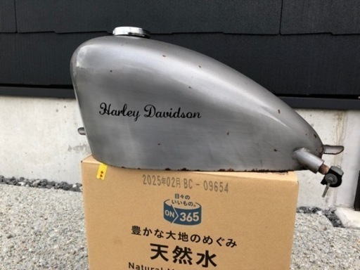 スポーツスター　ナロータンク　やれ感　ビンテージ　汎用