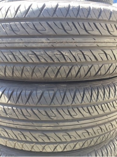 超バリ溝 225/60R18 ダンロップ GRANDTREK 4本セット