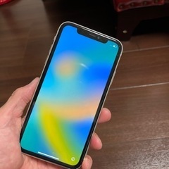 美品iPhone11