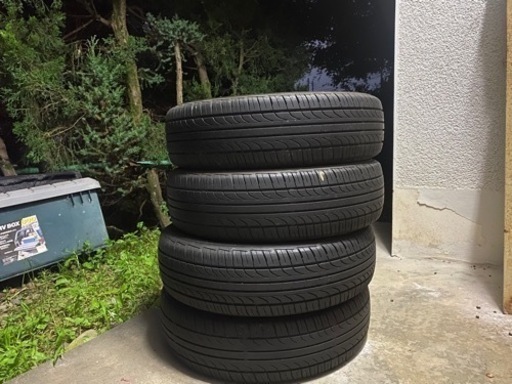 タイヤ　4本セット