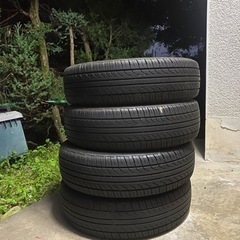 タイヤ　4本セット