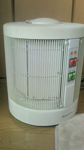 暖話室1000型　遠赤外線ヒーター