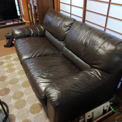 ソファー(三人掛け)【購入者が確定しました】