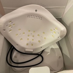 【UV/LEDジェル硬化ライト】48W・低ヒートモード・ACコード付きの画像
