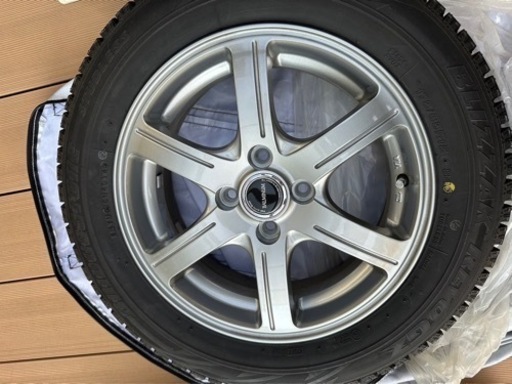 （決定しました）バルミナ スタッドレスタイヤ タイヤ