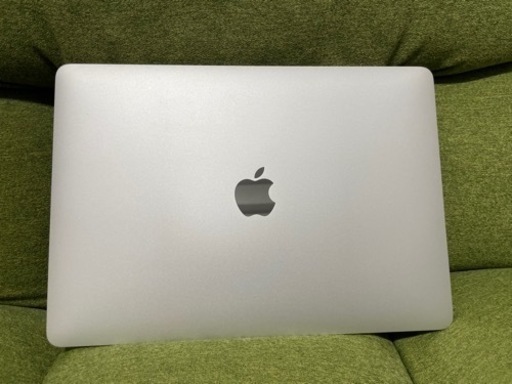 【美品】MacBook Pro 2017 13インチ 8GB