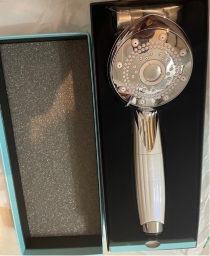 【お渡し品は未使用品です】最新モデル リファファインバブル ピュア ReFa