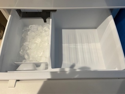 [引取先決定]急募！！2年使用の冷蔵庫