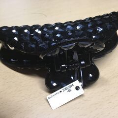 【新品未使用】OSEWAYA ヘアクリップ / バンスクリップ (黒)の画像