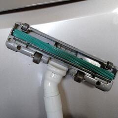 28日朝に引っ越し　掃除機の画像