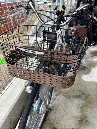 チャイルドシート付き電動アシスト自転車　変速三段　丸石サイクル　美品