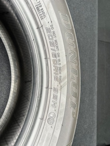 205/60R16 新古品　4本セット