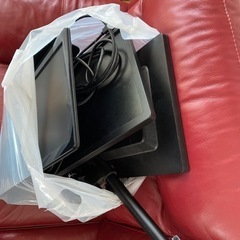 【本日5/24引取りの場合無料】ニトリ　デスクの画像