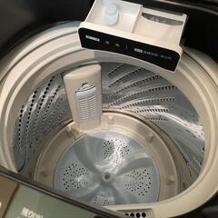 【取引中】Hisense 洗濯機　2019年製 容量5.5kg 一人暮らし 二人暮らし 黒家電の画像