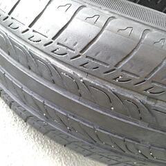 夏タイヤ　215/60Ｒ17　4本　