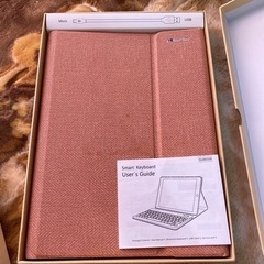 iPadスマートキーボード ピンク ペンシル収納付きの画像