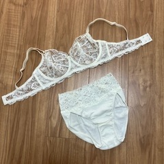 himiko 新品・未使用 ブラ＆ショーツ E70の画像