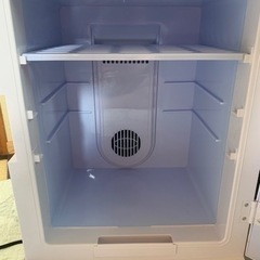 冷蔵庫ポータブル保冷温タイプの画像