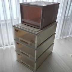 衣類収納ボックス 4点セットの画像