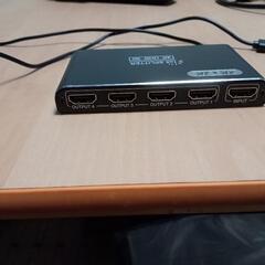 値下げ!3000円〜2500円でHDMI 端子画像分配器 1✕4の画像
