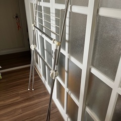 室内物干し　折り畳みの画像