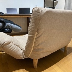 二人用のローソファーです！単身赴任から自宅に引越します。