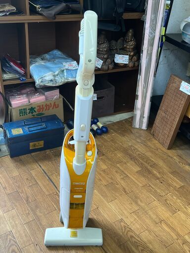 【リサイクルショップどりーむ鹿大前店】No.6285　掃除機　TOSHIBA　東芝　2011年製　VC-TYE7