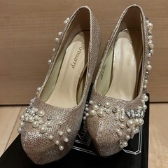 ビジューピンヒールの画像