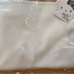 キティ　スパンコール　バック　　サコッシュの画像