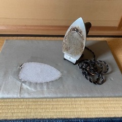 【通電確認済み】昭和レトロ アンティークアイロン＆アイロン台セット の画像